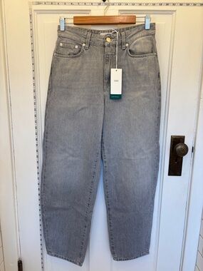 Closed Fayna Light Gray barrel leg jeans size 27
